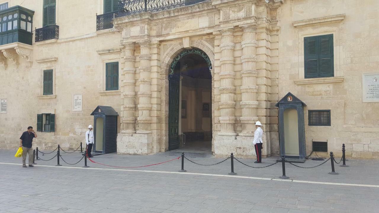 Valletta Main Street Apartment 외부 사진